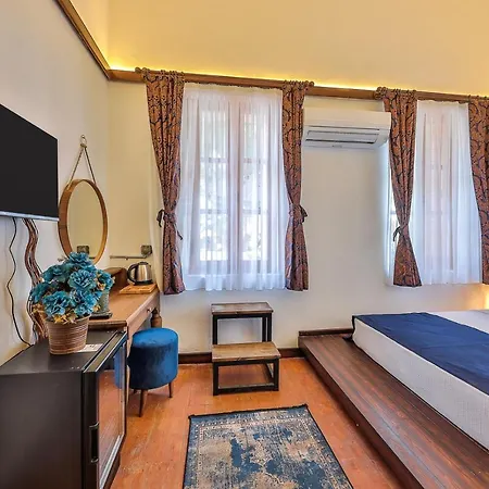 Mavi Kiyi Konak Otel *