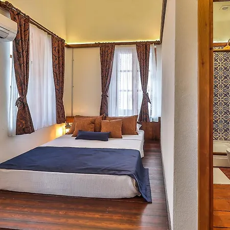 Otel Mavi Kiyi Konak *