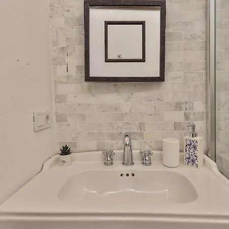 Mavi Kiyi Konak Otel *